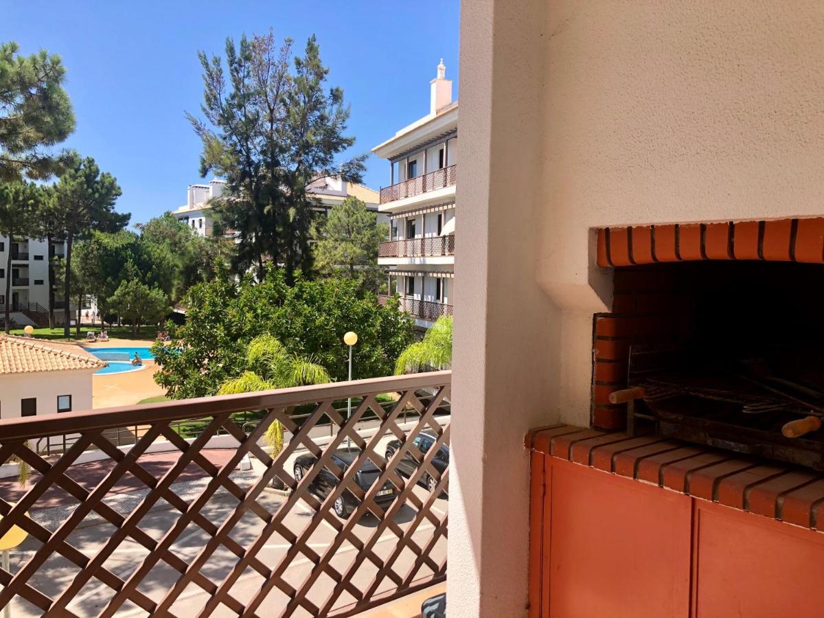 Praia Da Falesia - Falesia Beach - Apartment Netflix And Hbo Albufeira Zewnętrze zdjęcie