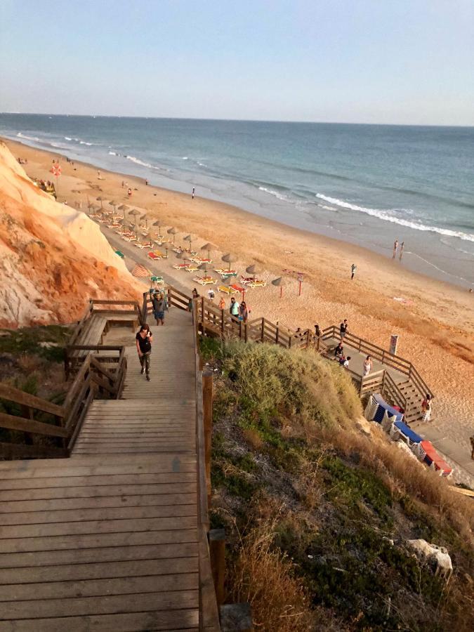 Praia Da Falesia - Falesia Beach - Apartment Netflix And Hbo Albufeira Zewnętrze zdjęcie